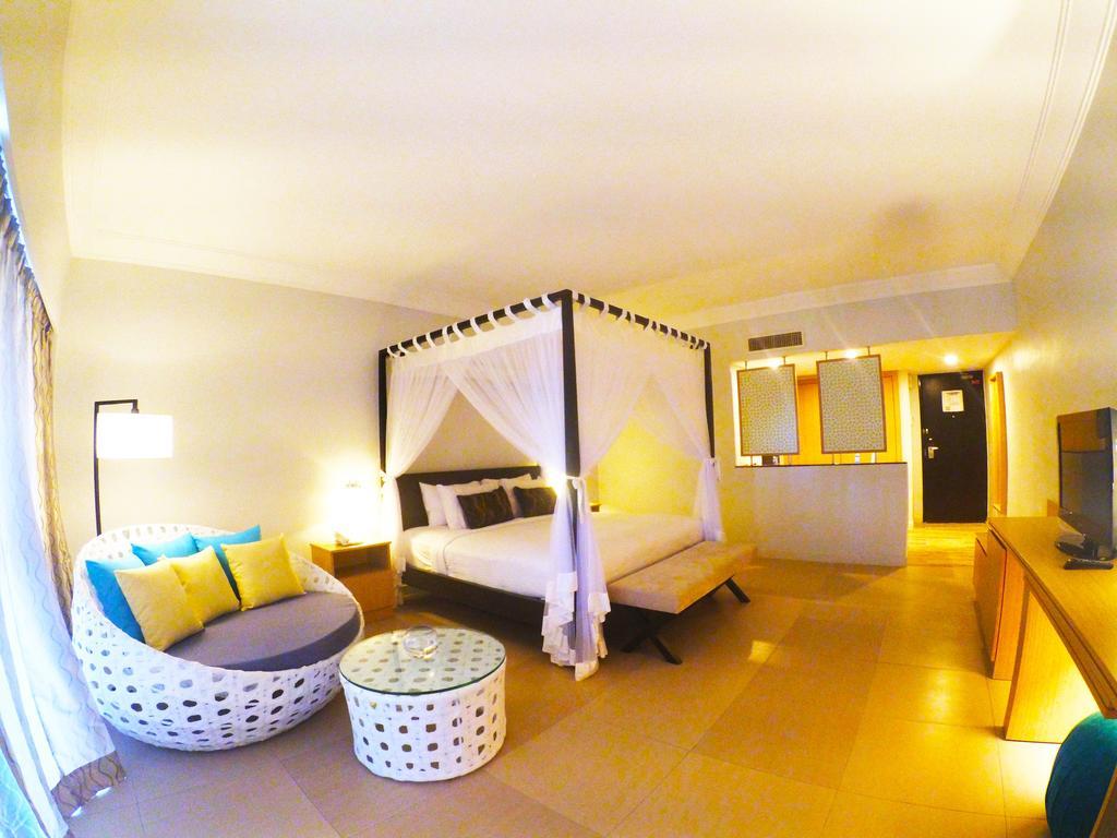Sand & Sandals Desaru Beach Resort & Spa Eksteriør bilde Deluxe Room