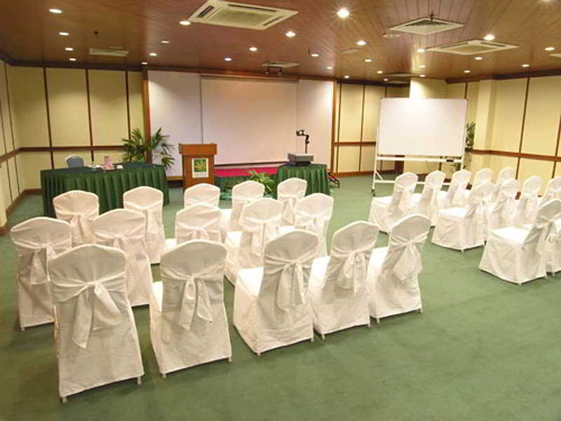 Sand & Sandals Desaru Beach Resort & Spa Fasiliteter bilde A meeting room at the hotel