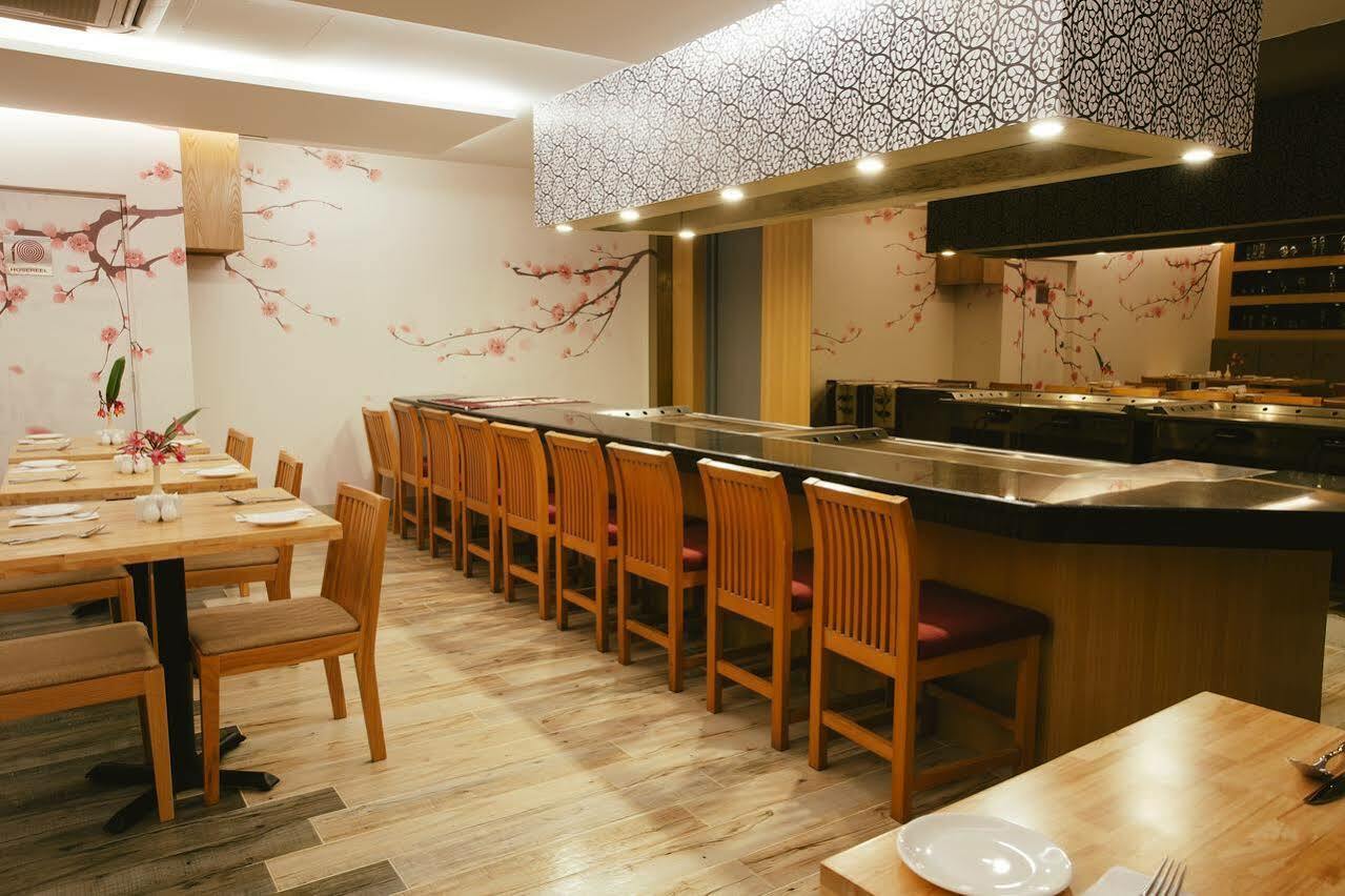 Sand & Sandals Desaru Beach Resort & Spa Eksteriør bilde A sushi bar in Tokyo